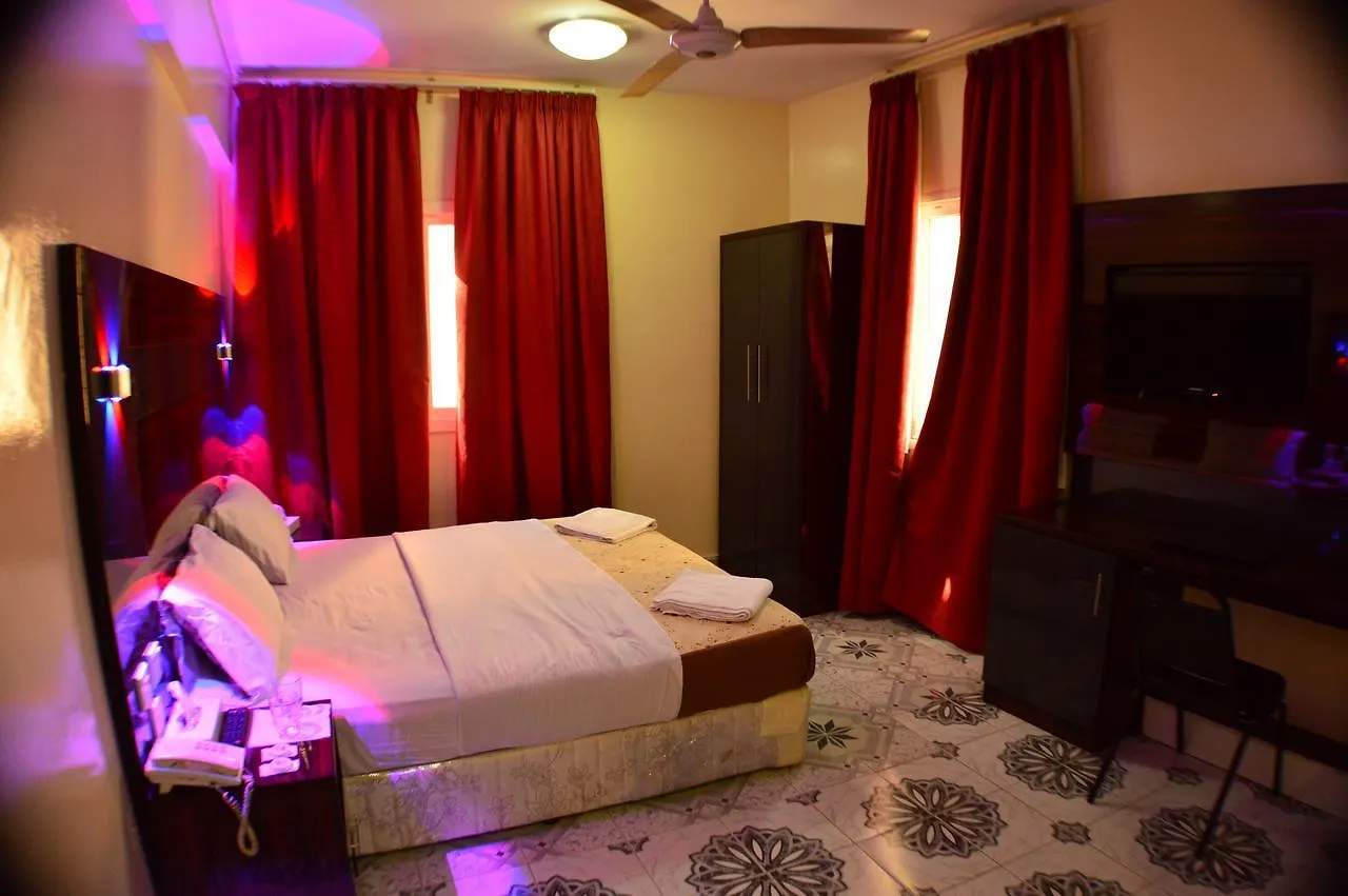 Tehran Hotel Dubaj 0*,