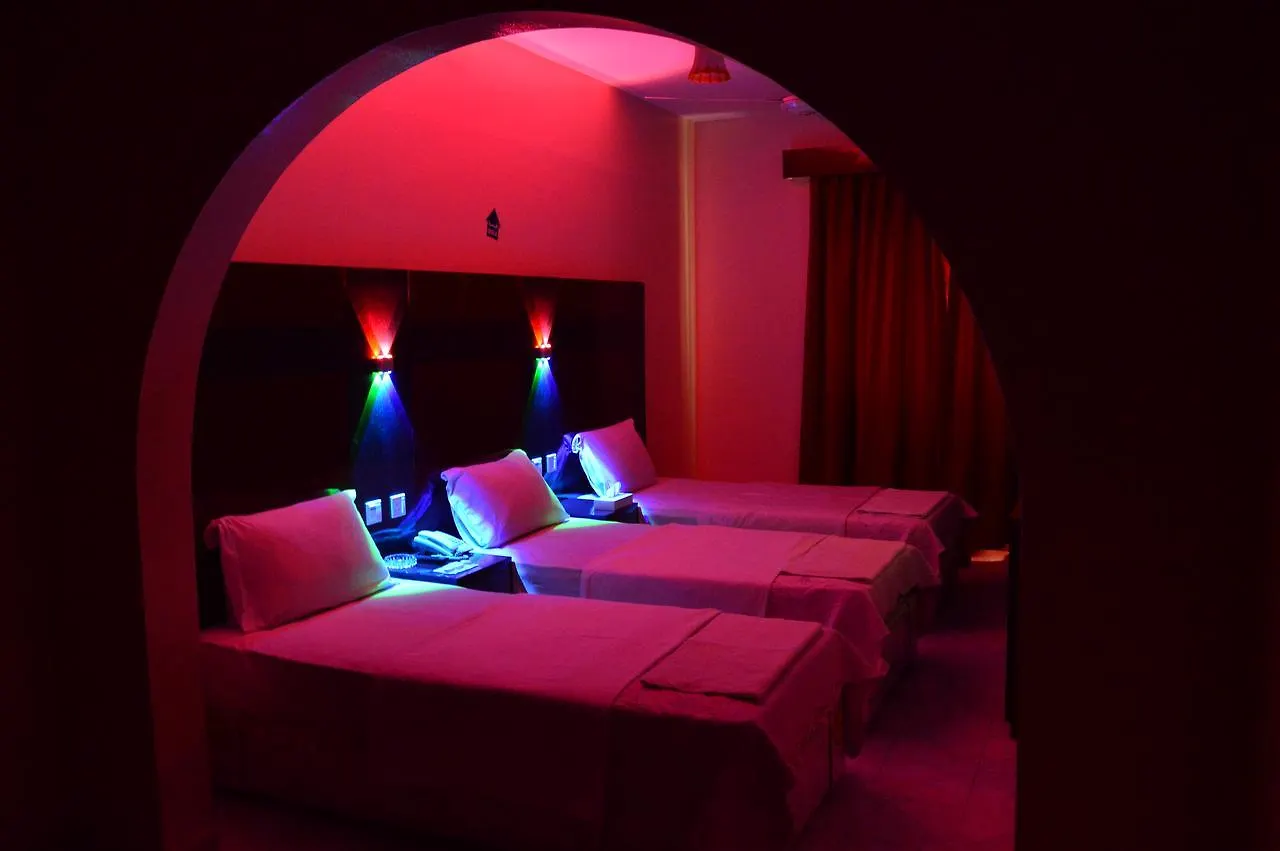 Tehran Hotel Dubai